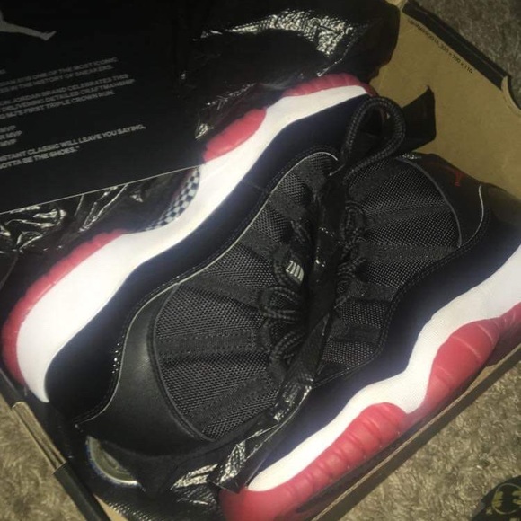 bred 11s 7.5